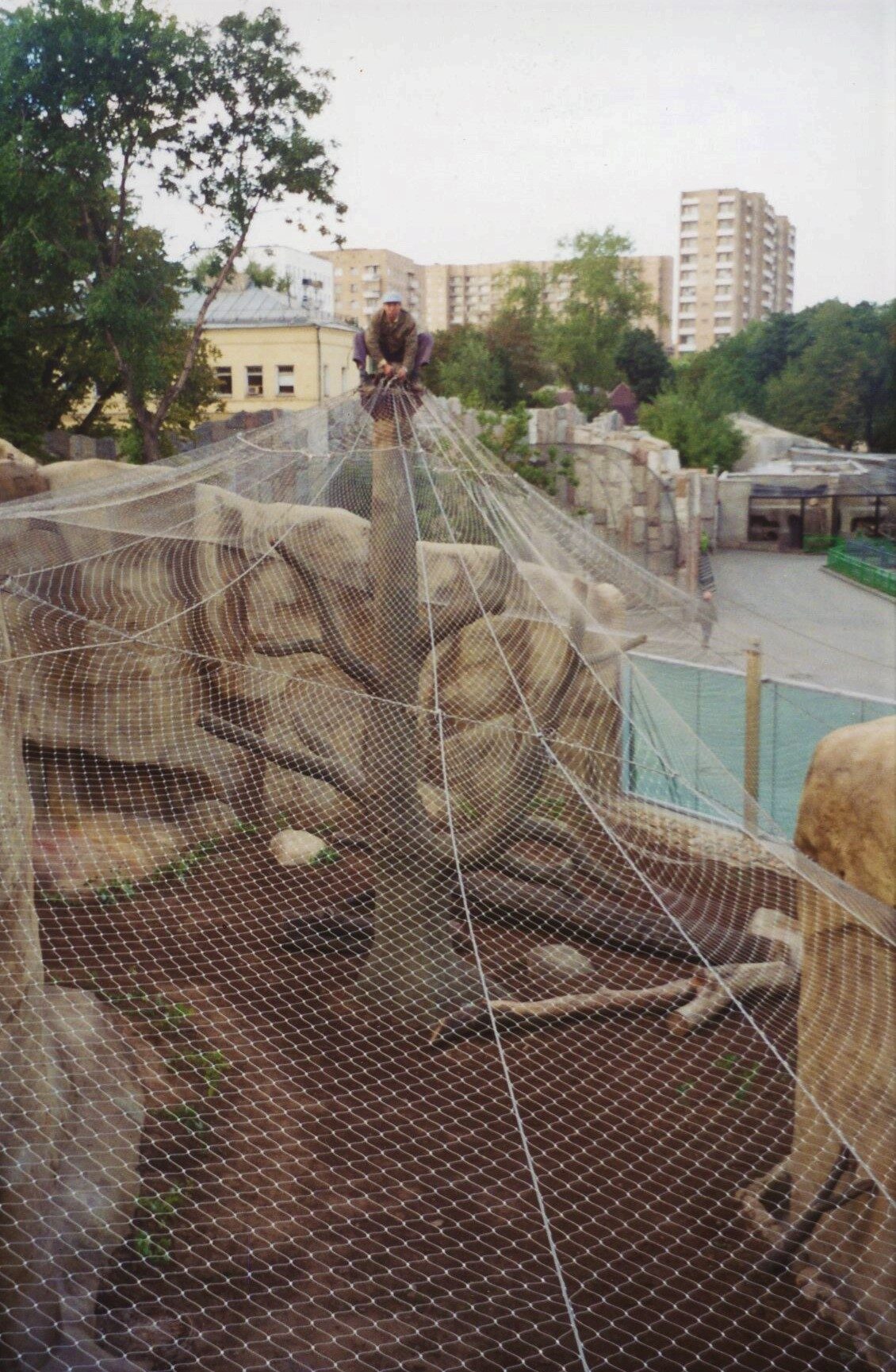 RVS-vlechtwerk voor Zoo Moskou door Aelbrecht-Maes